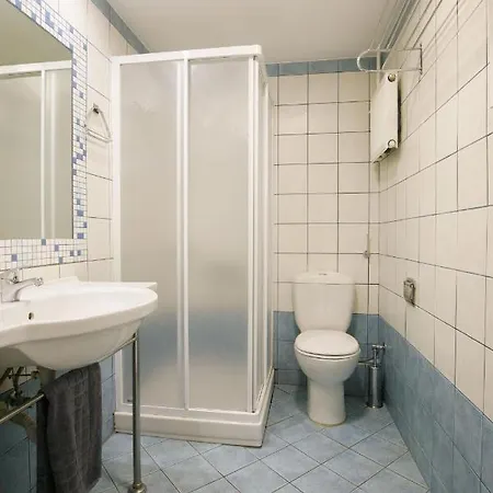 Otel Athina Lamía