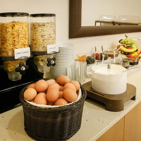 Athina Hotel Lamía
